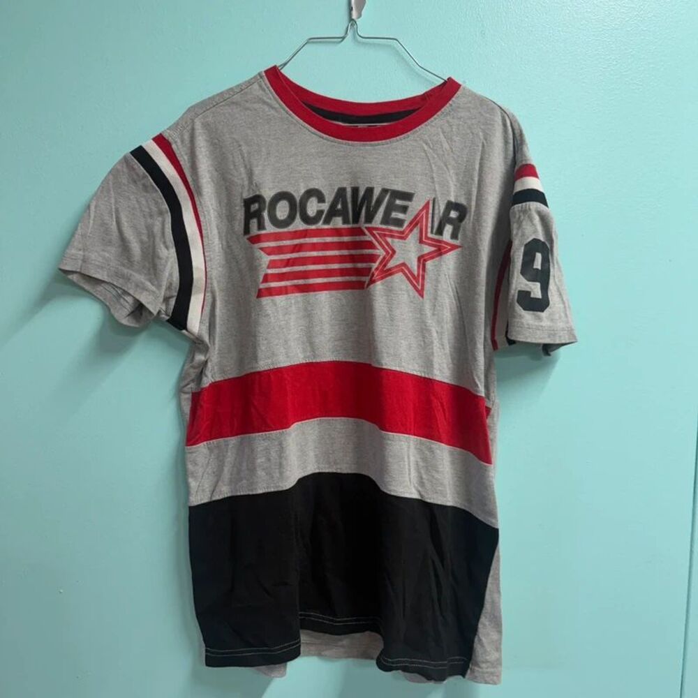 Rocawear Grey Red and Black Logo Short Sleeve Tee L